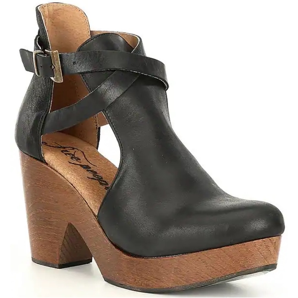 Free People Cedar Leather Buckle Platform Wood Clogs Black Leather 38
